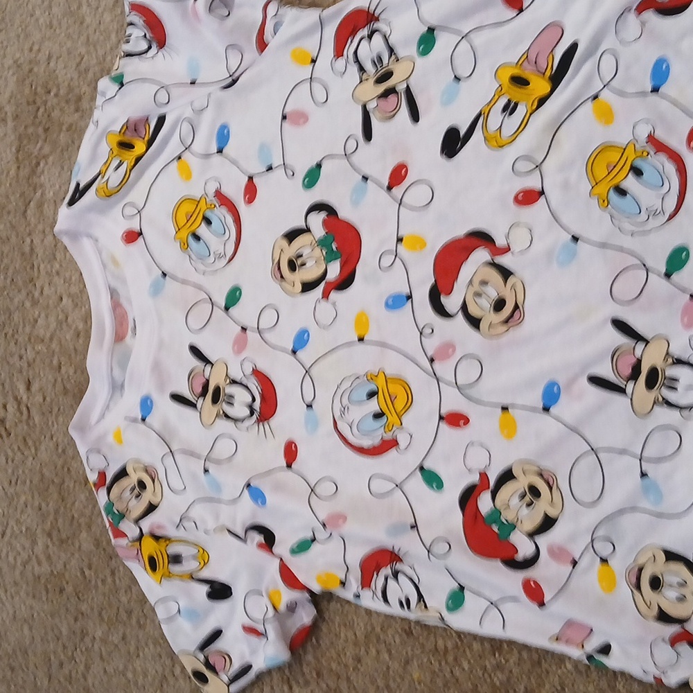 Mickey Mouse Scrub Top Size XXL (19)